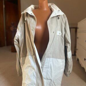 Innovations Colorblock Windbreaker Jacket – Size Medium